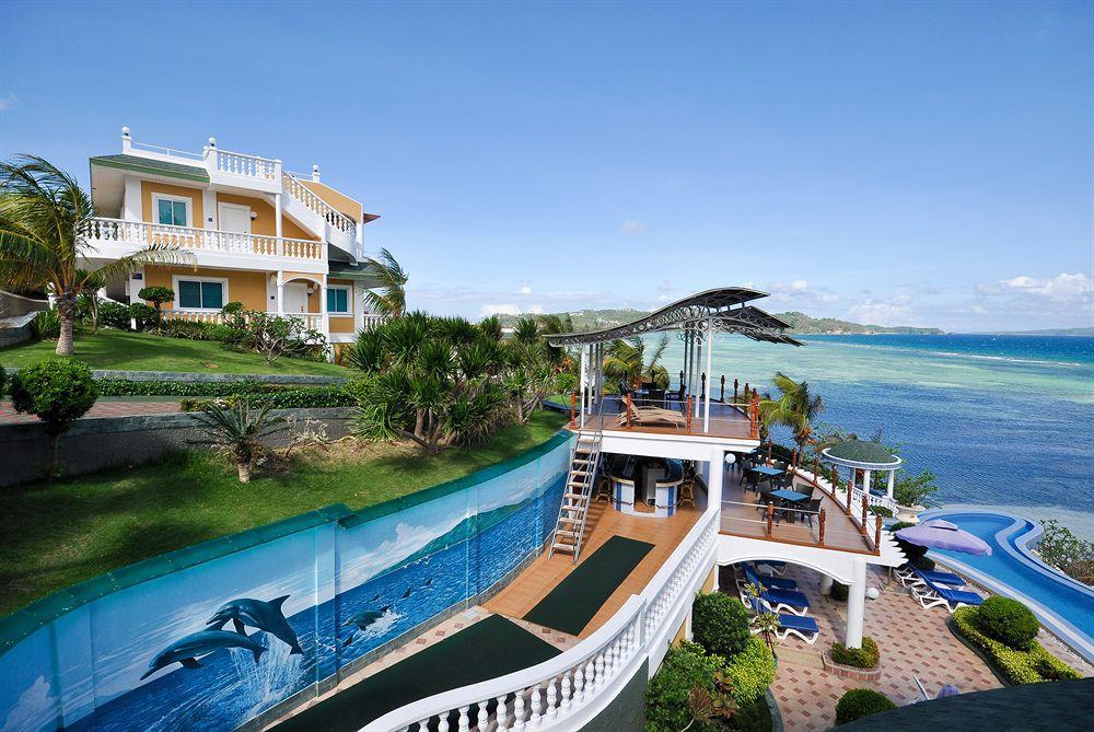 โรงแรมโมนาโค สวีท เดอ โบราเคย์ Manoc-Manoc ภายนอก รูปภาพ